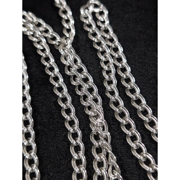 Vintage Monet Silver Tone Textured Curb Chain Link Long Opera Necklace 54 inches - Picture 6 of 12